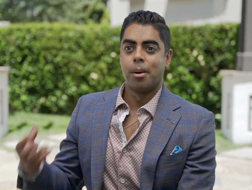 Dr. Amreesh Khanna